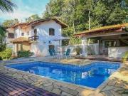 Sobrado à venda em Caraguatatuba, Massaguaçu, com 4...