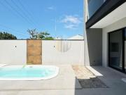 Sobrado à Venda em Centro Guaratuba, PR