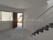 Sobrado a venda em condominio fechado com 03 dormitorios...