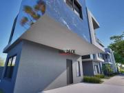 Sobrado à venda em construção no bairro Novo Mundo