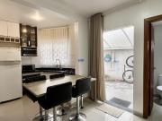 Sobrado à venda em Curitiba no Bairro Uberaba!