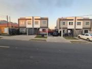 Sobrado à venda em Curitiba PR, Bairro Boqueirão, 71,24...
