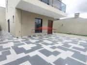 Sobrado à Venda em Curitiba PR, Bairro Xaxim: 3 Quartos,...