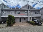 Sobrado à venda em Curitiba PR, Uberaba: 3 quartos,sendo...