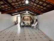 Sobrado a venda em Guarulhos com 4 quartos 4 suites e 4...
