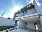 Sobrado à venda em Mont Serrat, Canoas Novo e pronto...