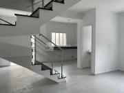 Sobrado à venda em São José dos Campos, Vila São Bento,... Sobrado à venda em São José dos Campos, Vila São Bento,...