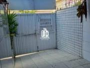 Sobrado a venda em São Vicente