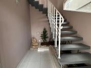 Sobrado à venda em Valinhos, Santa Cruz, com 5 quartos,...