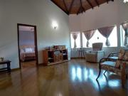 Sobrado à venda em Vinhedo, Santa Cândida, com 3 suítes,...