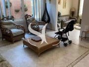 Sobrado à venda na cidade do Guarujá!