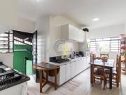 Sobrado a venda na Vila Madalena, 4 quartos, sendo 2...