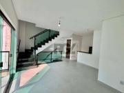 Sobrado à venda no bairro do Campo Grande Santos/SP