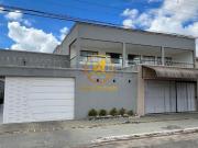 Sobrado à venda no bairro Jardim Europa Goiânia/GO