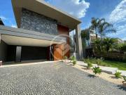 Sobrado à venda no bairro Jardins Madri Goiânia/GO