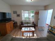 Sobrado á venda no Butantã, 4 dormitórios e quintal espaçoso