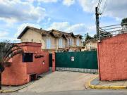Sobrado á Venda no centro de Caucaia do Alto condomínio...