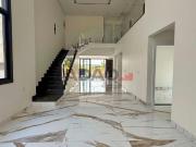 Sobrado a venda no Condomínio Parqville Jacaranda...