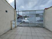 Sobrado à venda no Japuí em São Vicente