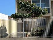 Sobrado à venda, no Jardim Carvalho, com 3 quartos sendo...