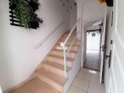 Sobrado à venda no Vila Voturua em São Vicente