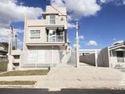 Sobrado a venda no Xaxim, 3 dormitórios, 2 vagas de garagem