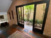 Sobrado altissimo padrão com quintal, 3 quartos e Piscina