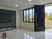 Sobrado alto padrão a venda, Guararema, São Paulo