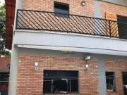 Sobrado Alto Padrão com 3 suítes à venda, 350 m² por R$...