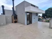 Sobrado alto padrão de esquina, com ático e terraço, 03...