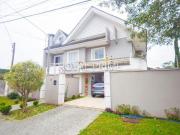 Sobrado Alto Padrão de Rua com Quintal, Ático e 4...