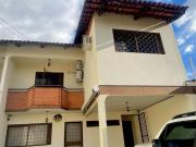 SOBRADO ALTO PADRÃO JARDIM AMERICA Casa de Rua com 3...