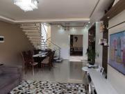 SOBRADO ALTO PADRÃO À VENDA NO CONDOMÍNIO ITAQUI