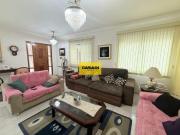 Sobrado amplo com 4 dormitórios, área gourmet e quintal...