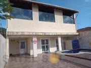 Sobrado amplo, próximo ao centro da cidade de Itanhaém...