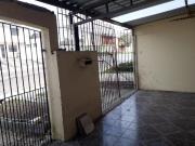 Sobrado bem localizado em rua comercial no Jardim das...