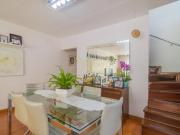 Sobrado/ Casa com edícula reformado, 3 quartos, sendo 1...