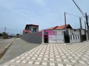 SOBRADO COM 02 QUARTOS E AMPLO ESPAÇO DE QUINTAL Á VENDA...