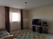 Sobrado com 03 suítes 5 vagas de garagens Santa...