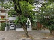 Sobrado com 04 dormitórios à venda, 277 m² por R$...