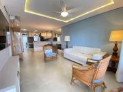 Sobrado com 04 dormitórios no Condomínio Pacific na...