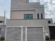 SOBRADO COM 04 QUARTOS NA QN 27 RIACHO FUNDO II