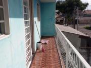 SOBRADO COM 04 QUARTOS NO SITIO CERCADO