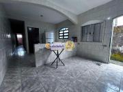 Sobrado com 05 dormitórios a venda em Mongaguá/SP