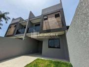 Sobrado com 130m², 3 quartos, sendo 1 suíte no Xaxim...