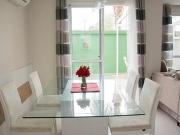 Sobrado com 163m², 3 quartos sendo 1 Suíte, 2 Vagas de...