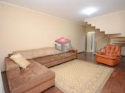 sobrado com 231 m² Localizado no Bairo Vila Homero Thon/...