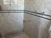 Sobrado com 2 casas à venda, 200 m² por R$ 636.000...