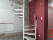 Sobrado com 2 dormitórios para alugar, 130 m² por R$...