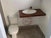 Sobrado com 2 dormitórios para alugar, 160 m² por R$...